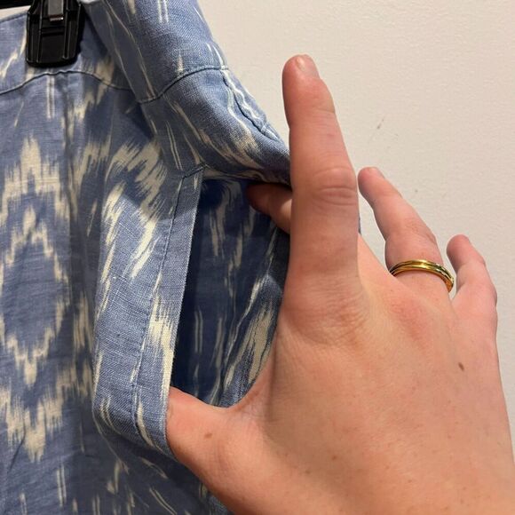 Chico's Blue White Linen Chino Pants Sz 14 2.5 Wide Leg Ikat Beach Boho Womens - Picture 3 of 12